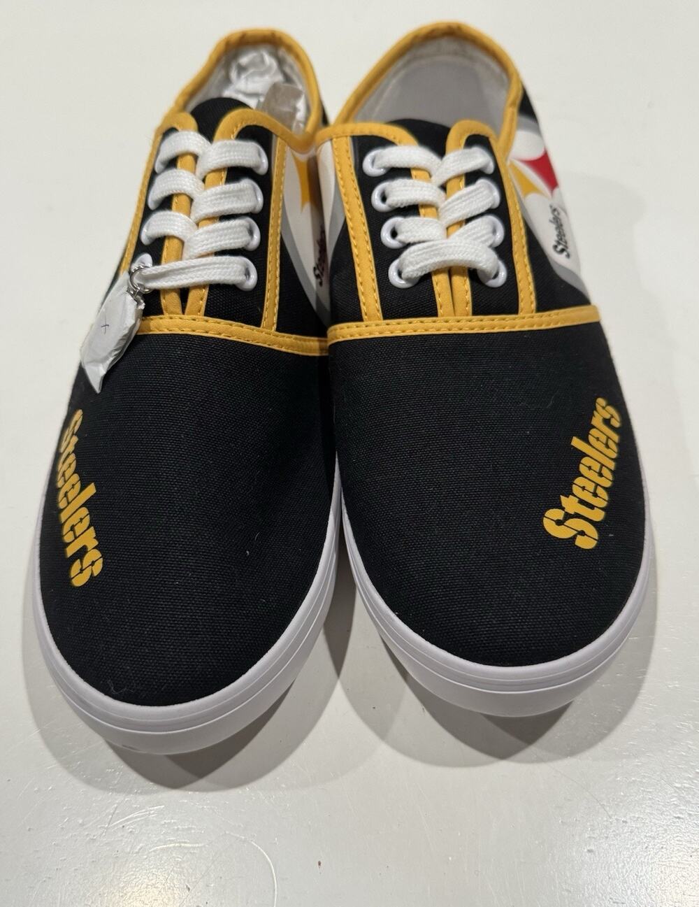 Pittsburgh Steelers Women’s Shoes Size us5. 2016 NFL Licensed. Team Spirit.